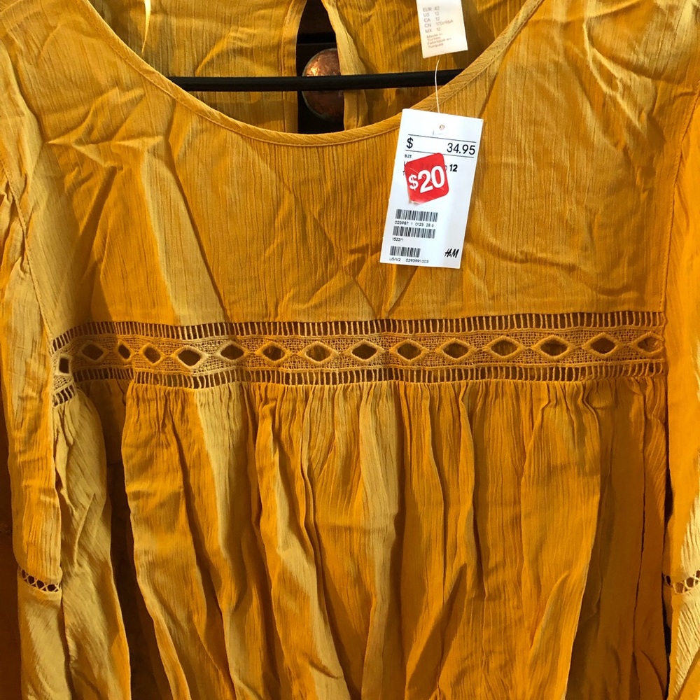 H&M Boho mustard yellow top